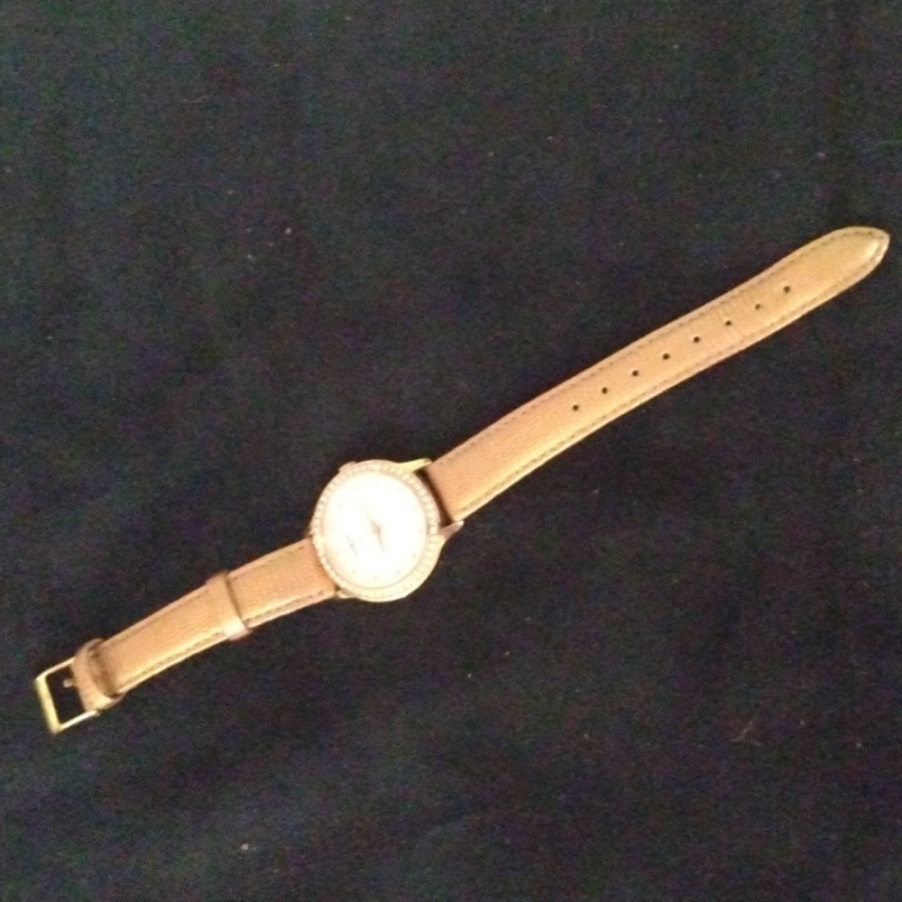 Guess U1079L3 Gold Tone Crystal Accent Bezel Quartz Watch